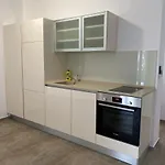 Cap Adria شقة زابوريتش