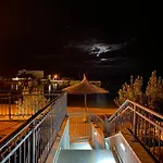 Cap Adria شقة