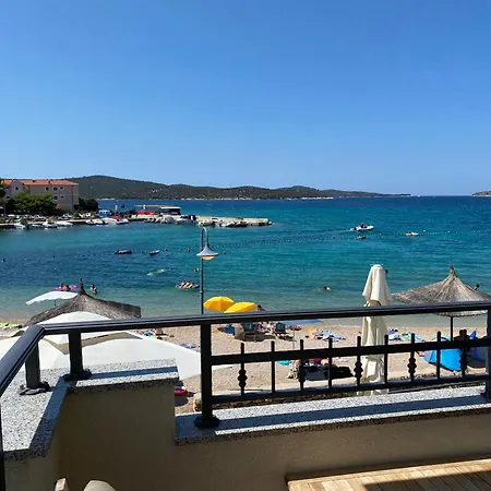Cap Adria Apartments- Beachfront, Private Swimming Pool, Near Sibenik